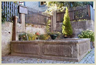 Schner Dorfbrunnen in Stepfershausen